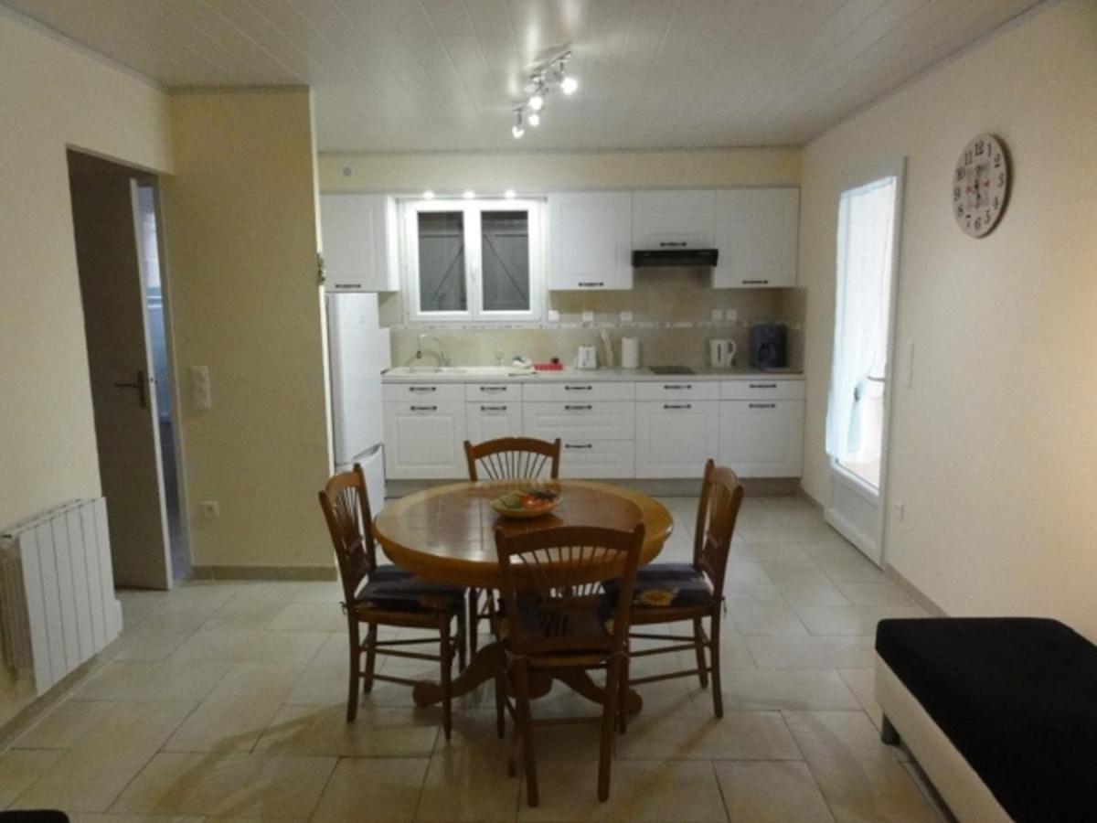 Garéoult Pavillon Independant 45M2 4 Personnes 아파트 외부 사진