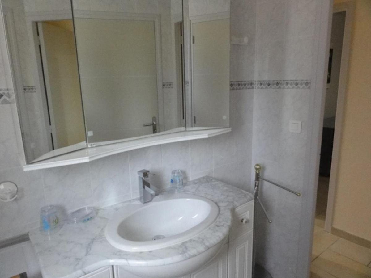 Garéoult Pavillon Independant 45M2 4 Personnes 아파트 외부 사진