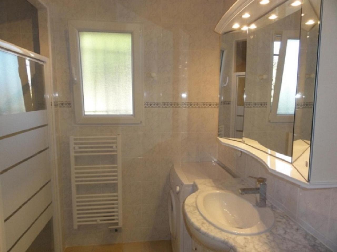Garéoult Pavillon Independant 45M2 4 Personnes 아파트 외부 사진